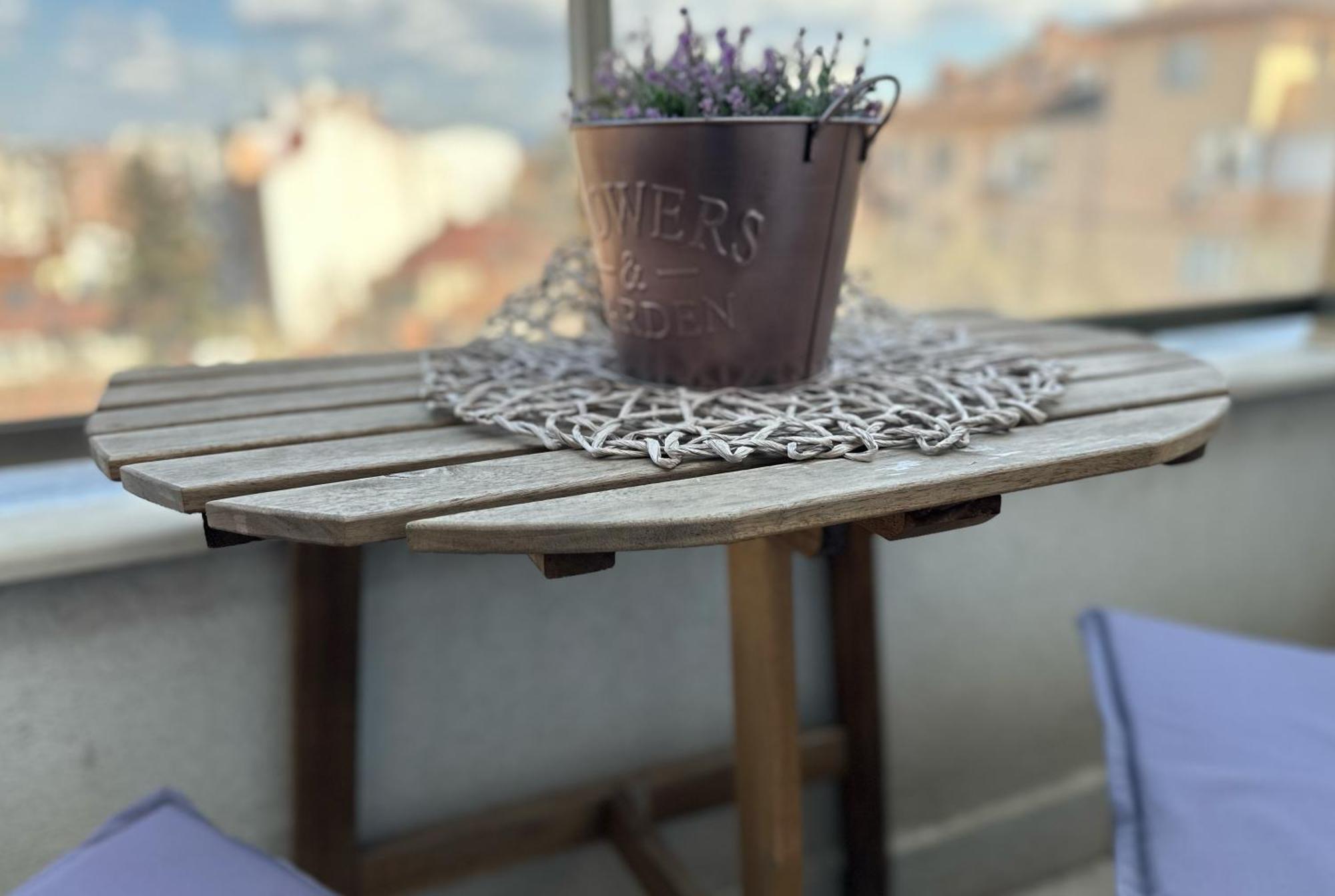 Contemporary Charm In Old Sofia