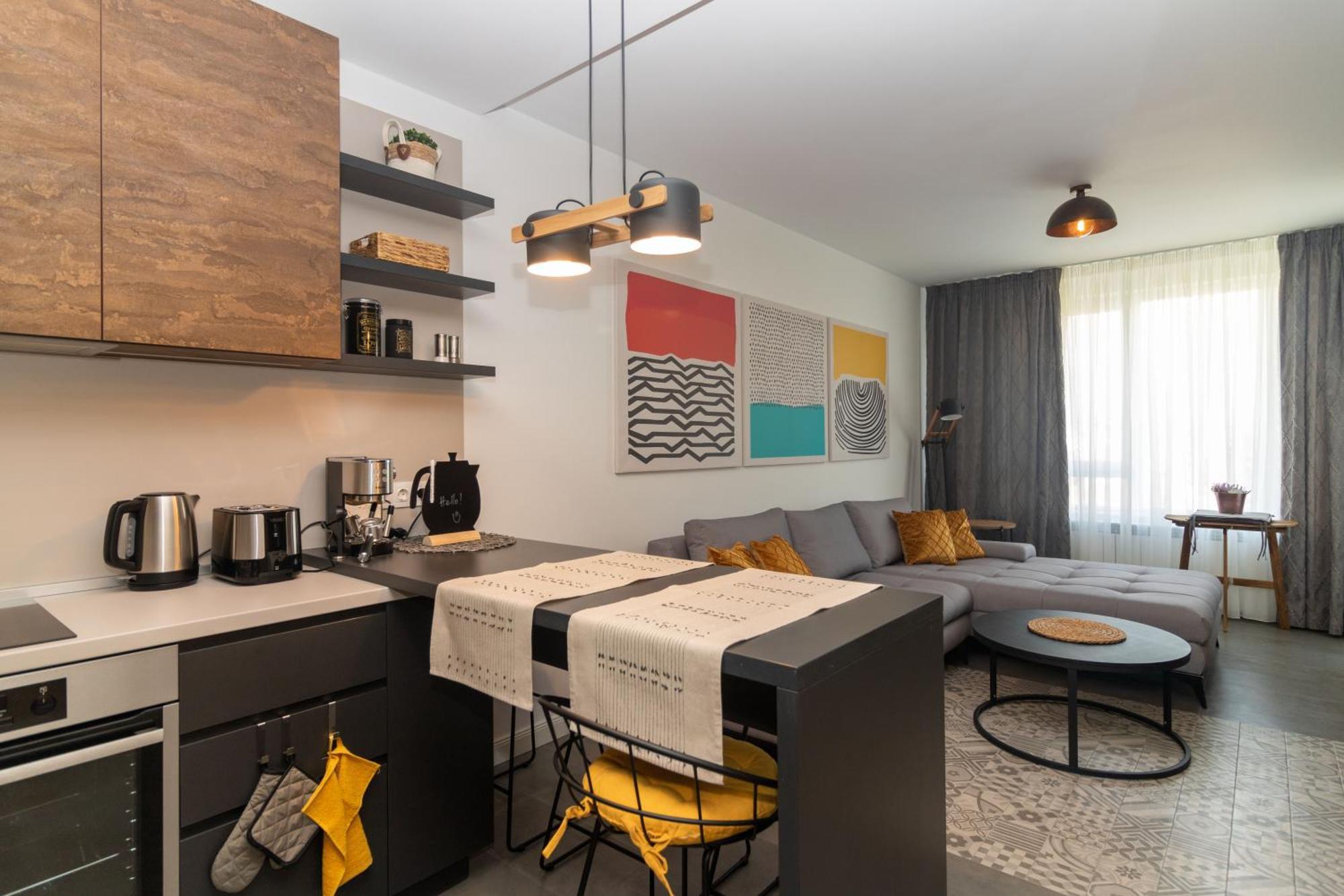 Contemporary Charm In Old София